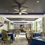 Hotel Balcon De Europa 4*