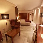 Hotel Balcon De Europa 4*