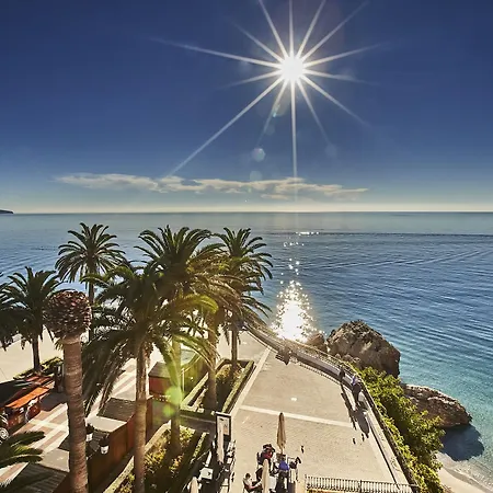Hotel Balcon De Europa 4*