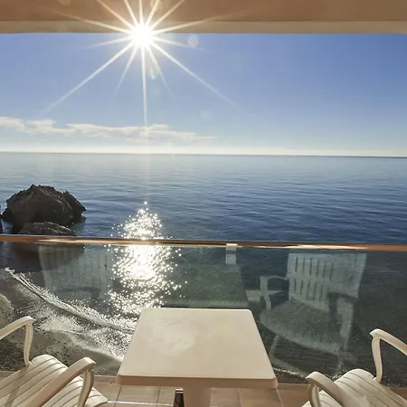 Hotel Balcon De Europa