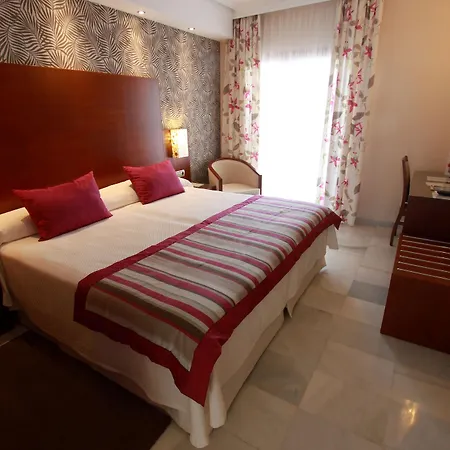 Balcón De Europa Hotel Nerja