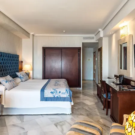 Balcón De Europa 4*