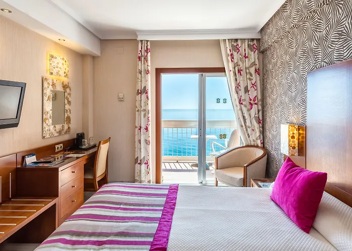 Balcon De Europa Hotel